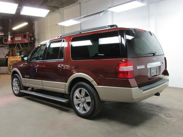 2008 Ford Expedition EL Premier 2WD 4-cyl Auto