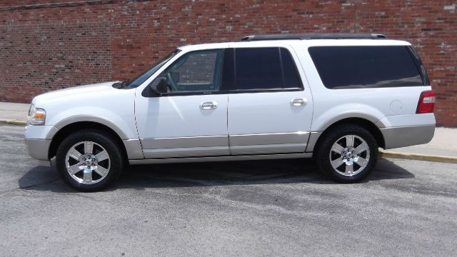 2010 Ford Expedition EL Cavalier