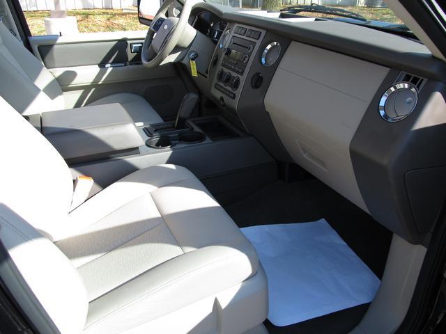 2011 Ford Expedition EL ESi