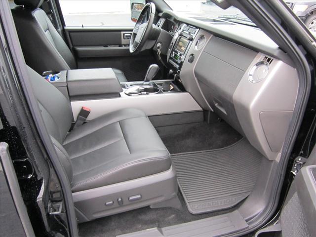 2012 Ford Expedition EL SLT 25