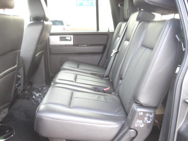 2012 Ford Expedition EL SLT 25