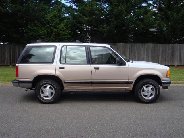 1992 Ford Explorer ESi