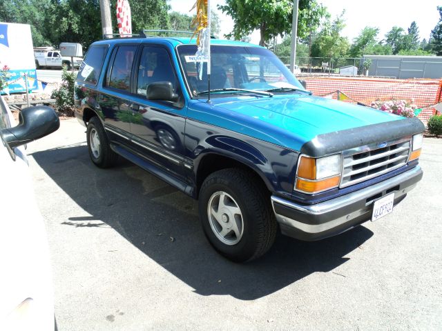 1993 Ford Explorer SLT Mega Cab 4WD