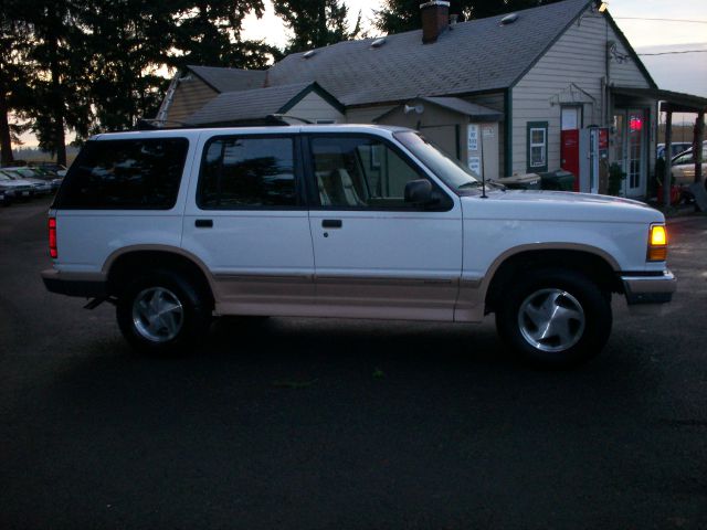 1994 Ford Explorer EX Sport Utility