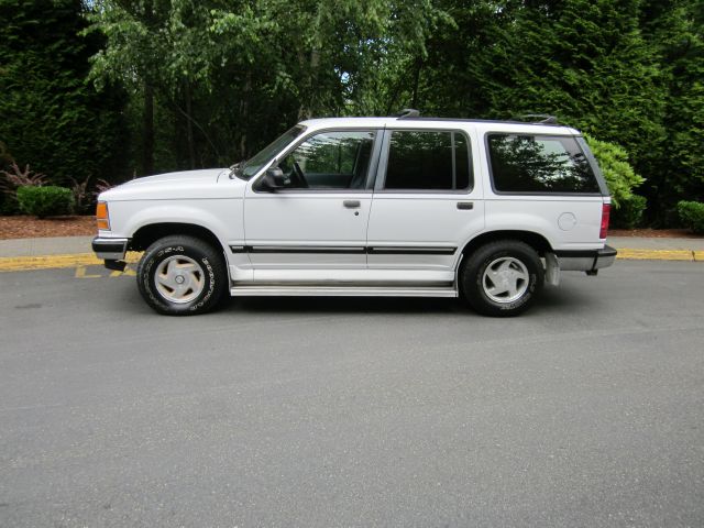 1994 Ford Explorer Super