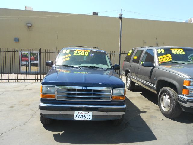 1994 Ford Explorer SLT Mega Cab 4WD