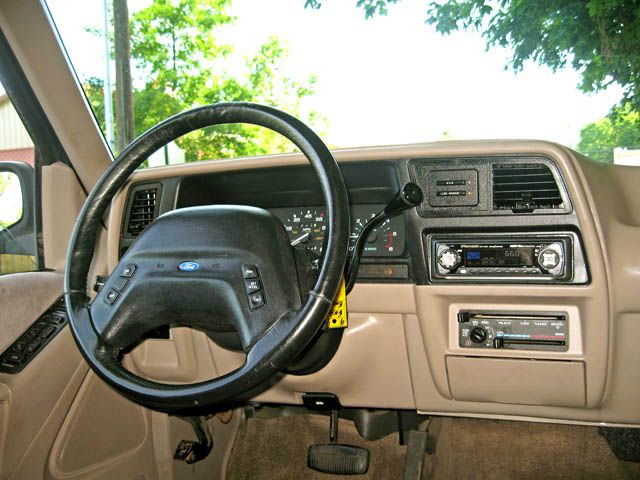 1994 Ford Explorer SLT Mega Cab 4WD