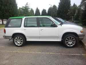 1995 Ford Explorer ESi