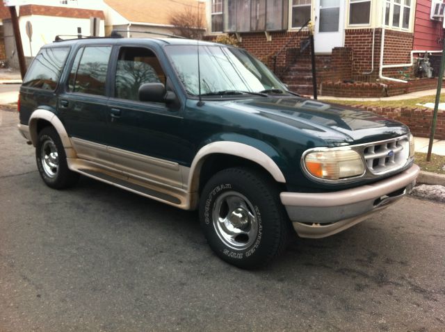 1995 Ford Explorer SLT Mega Cab 4WD