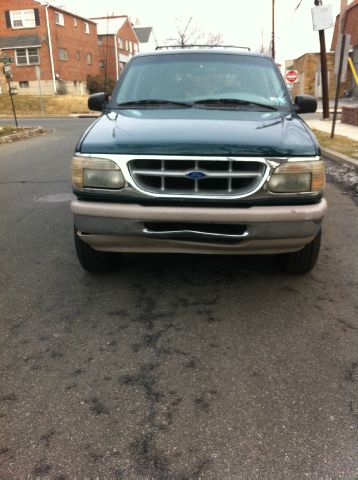 1995 Ford Explorer SLT Mega Cab 4WD