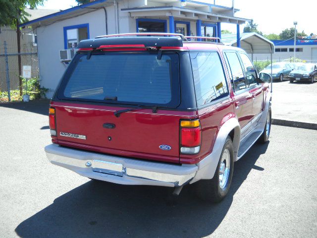 1995 Ford Explorer SLT Mega Cab 4WD