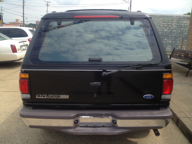 1996 Ford Explorer SLT Mega Cab 4WD