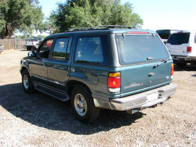 1996 Ford Explorer LS Wagon 4D