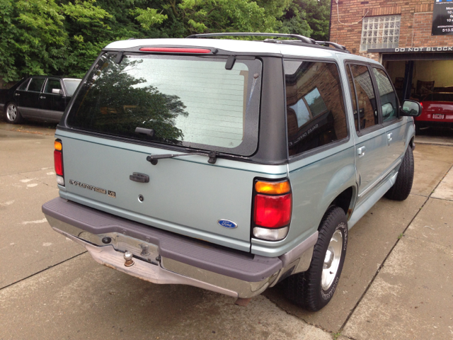 1996 Ford Explorer LS Wagon 4D