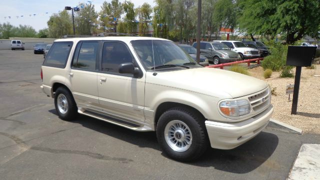 1996 Ford Explorer SLT Mega Cab 4WD