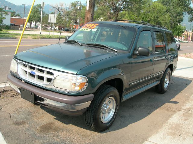 1996 Ford Explorer SLT Mega Cab 4WD