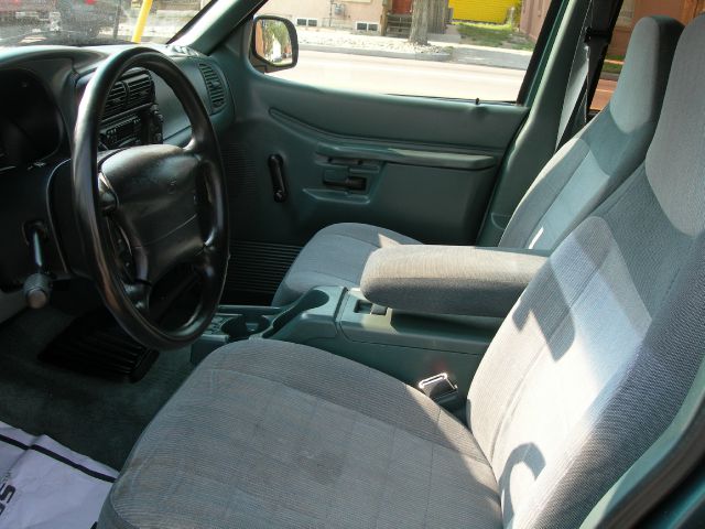 1996 Ford Explorer SLT Mega Cab 4WD