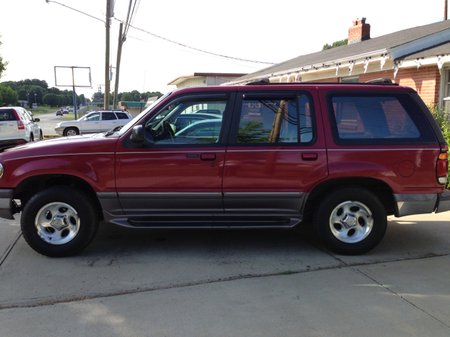 1996 Ford Explorer SLT Mega Cab 4WD