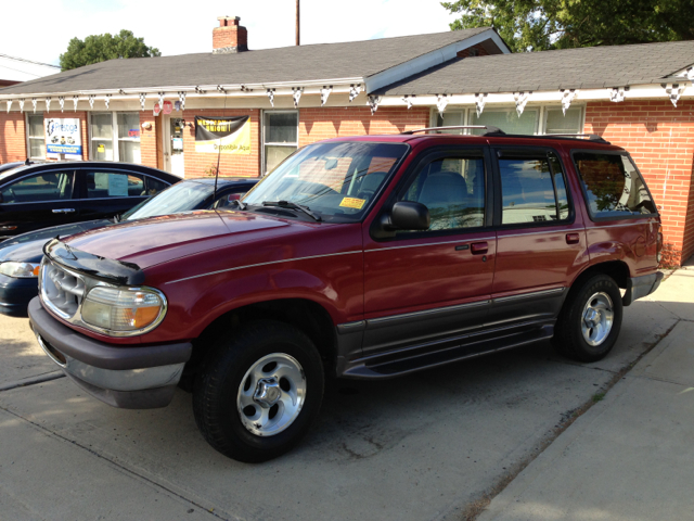 1996 Ford Explorer SLT Mega Cab 4WD