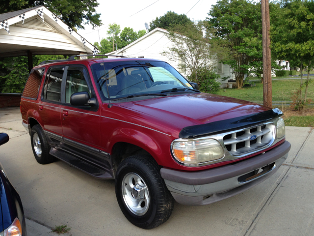 1996 Ford Explorer SLT Mega Cab 4WD