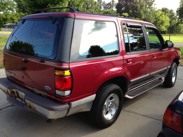 1996 Ford Explorer SLT Mega Cab 4WD