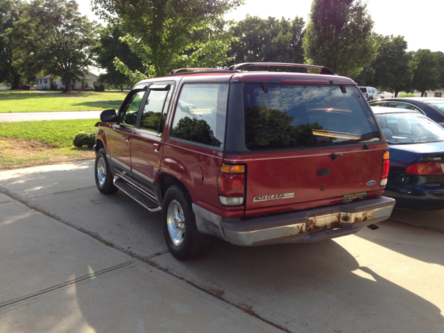 1996 Ford Explorer SLT Mega Cab 4WD