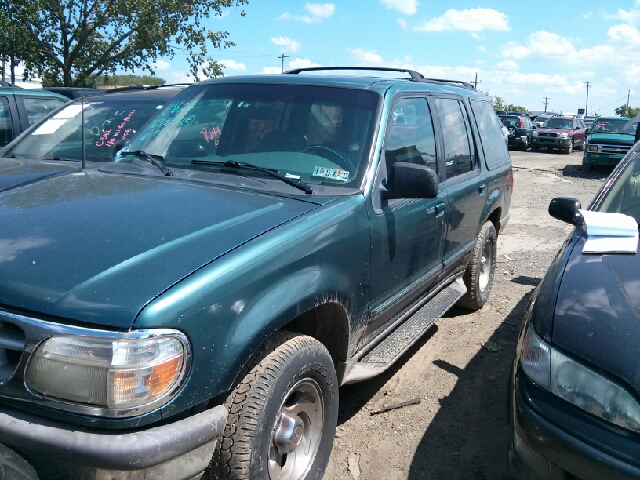 1996 Ford Explorer SLT Mega Cab 4WD