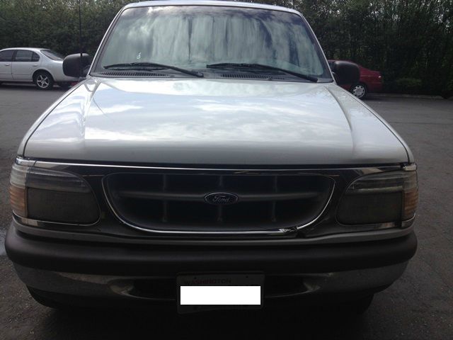 1997 Ford Explorer S2