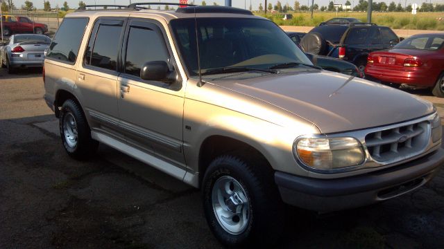 1997 Ford Explorer LS Wagon 4D