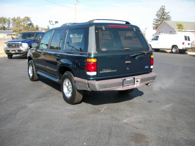 1997 Ford Explorer ESi