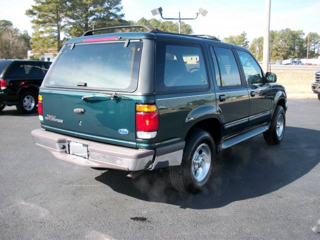 1997 Ford Explorer ESi