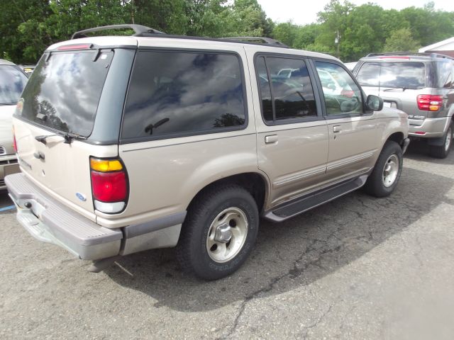 1997 Ford Explorer SLT Mega Cab 4WD