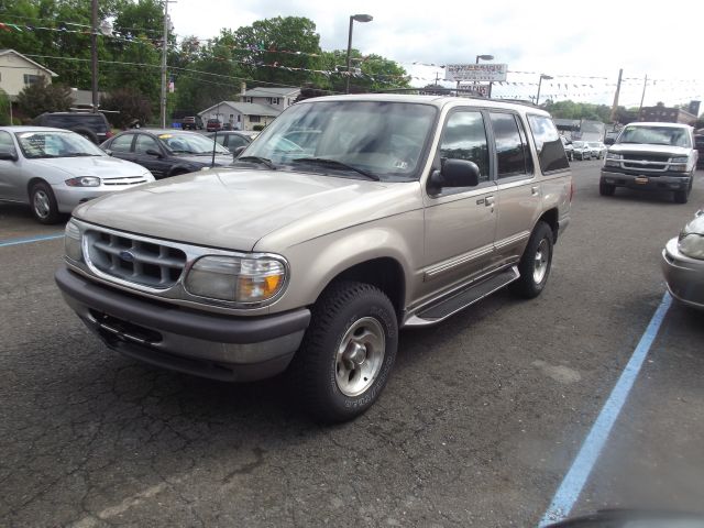 1997 Ford Explorer SLT Mega Cab 4WD