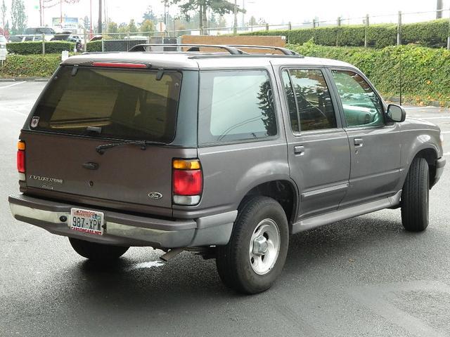 1997 Ford Explorer ESi