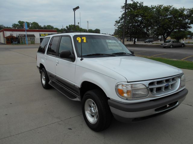 1997 Ford Explorer SLT Mega Cab 4WD