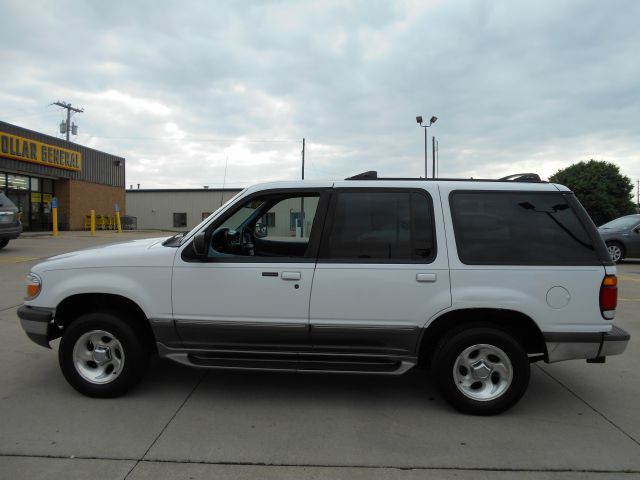 1997 Ford Explorer SLT Mega Cab 4WD