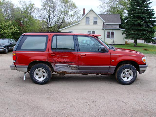 1997 Ford Explorer Sport 4WD