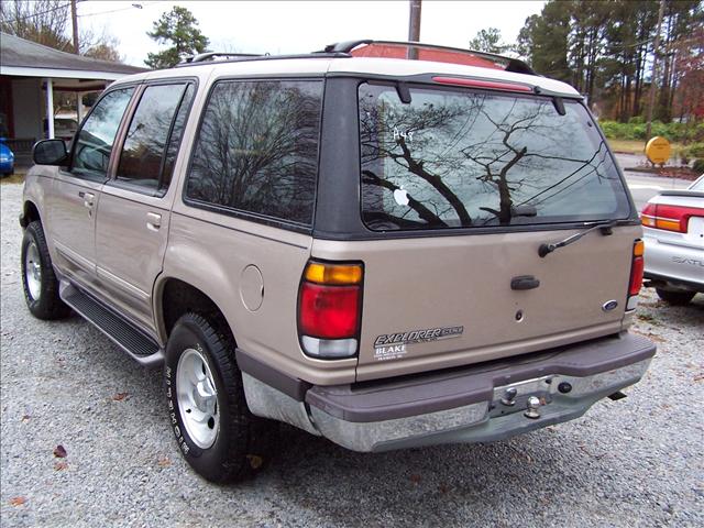 1997 Ford Explorer ESi