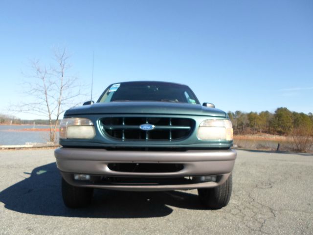 1997 Ford Explorer Extended Cab V8 LT W/1lt