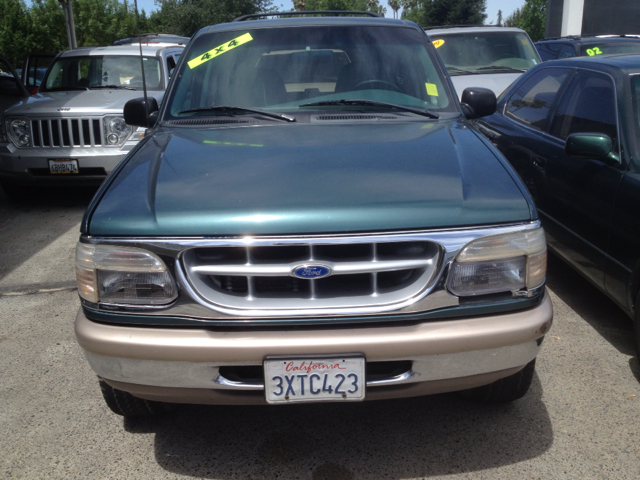 1997 Ford Explorer SLT Mega Cab 4WD