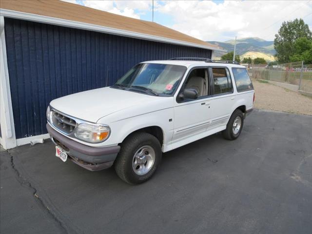 1997 Ford Explorer ESi