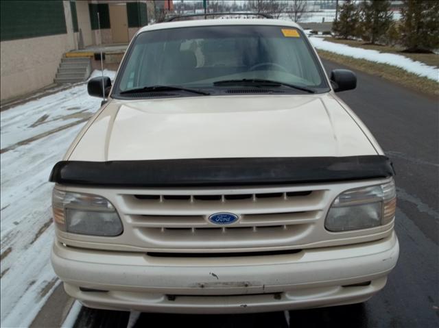 1997 Ford Explorer SLT 25