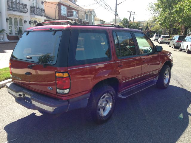 1997 Ford Explorer LS Wagon 4D