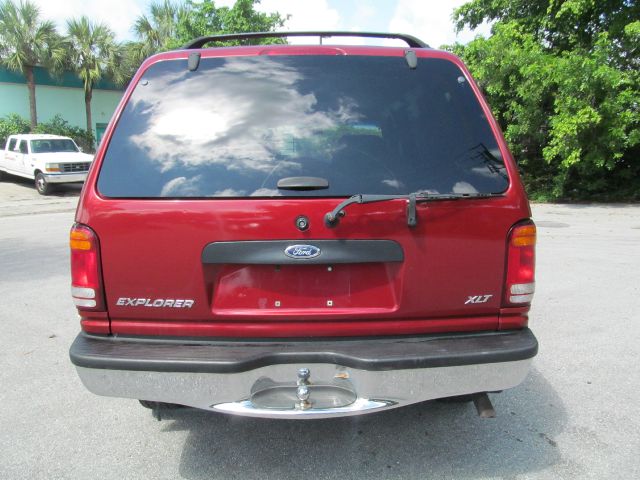 1998 Ford Explorer SLT Mega Cab 4WD