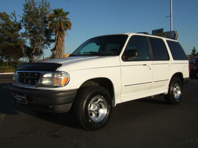 1998 Ford Explorer ESi