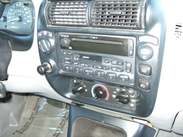 1998 Ford Explorer ESi