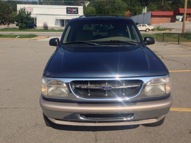 1998 Ford Explorer SLT Mega Cab 4WD