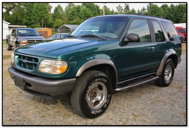 1998 Ford Explorer Reg Cab 159.5 WB C5B