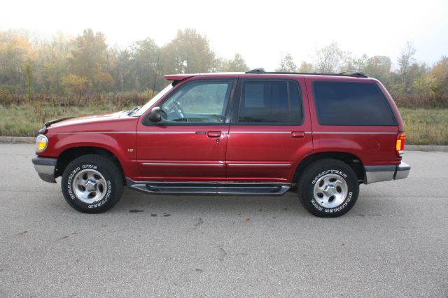 1998 Ford Explorer LS Wagon 4D