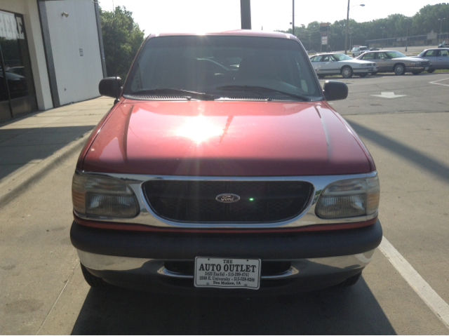 1998 Ford Explorer SLT Mega Cab 4WD